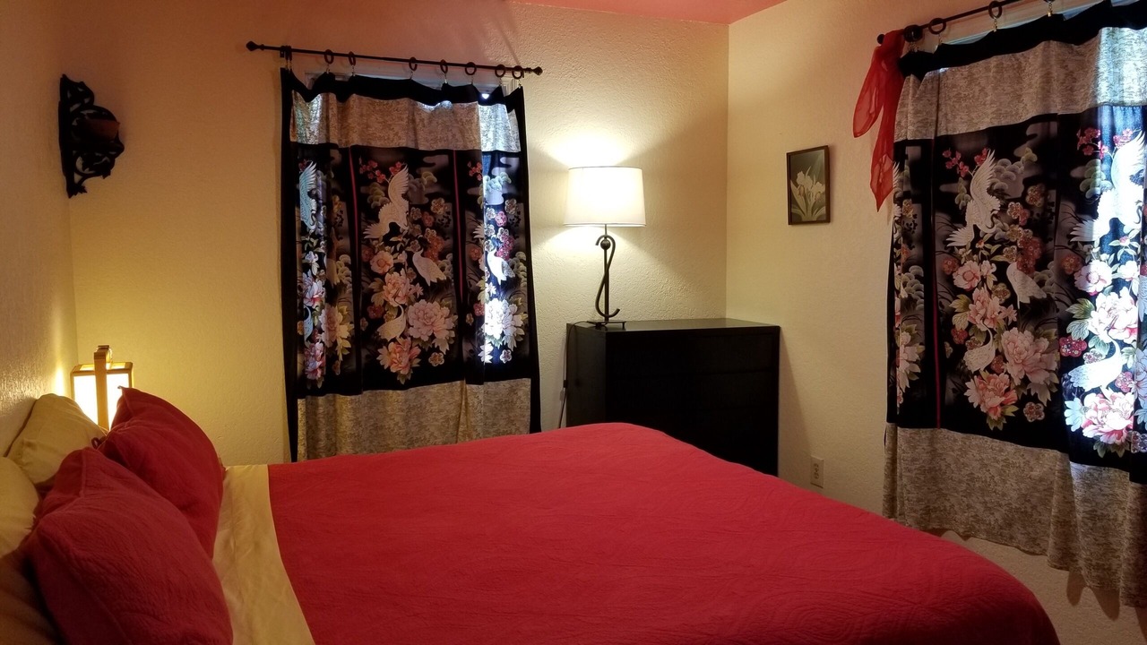 Photo of Bedroom in Hilo