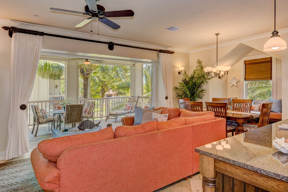 Photo of Livingroom in Poipu