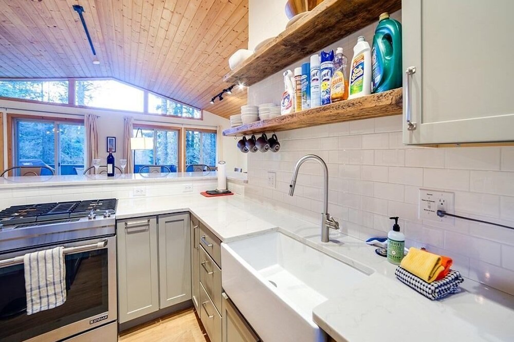 Photo of Kitchen in Warnick