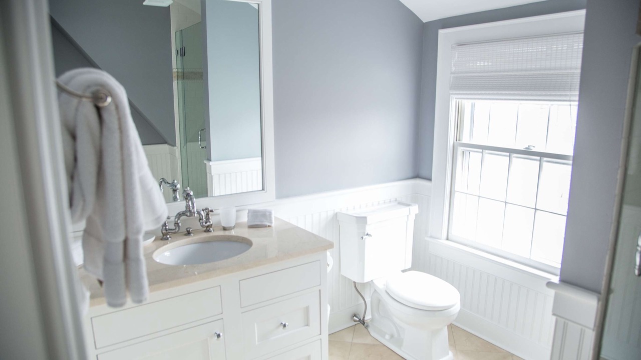 Photo of Bathroom in Brant Point