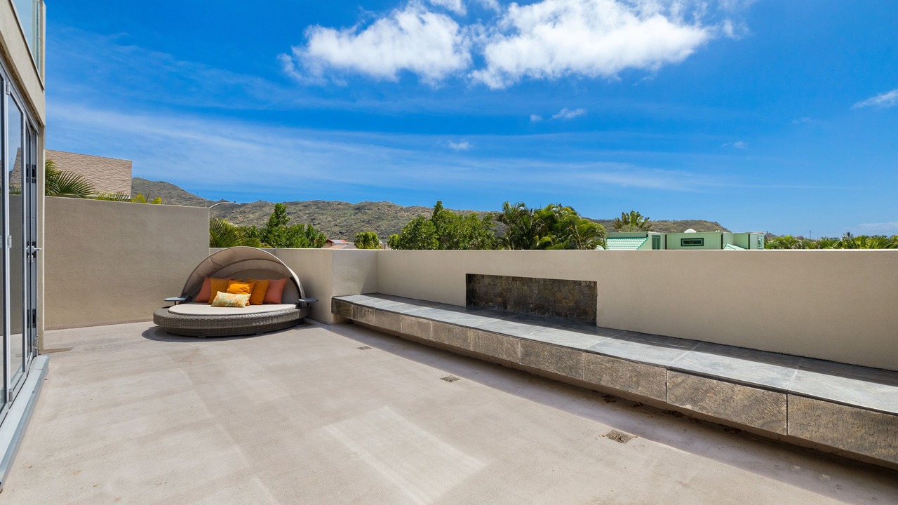 Photo of Patio Balcony in Hawaii Kai