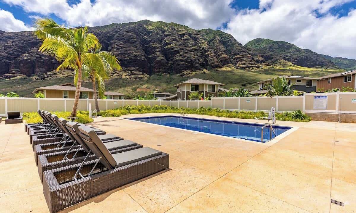 Photo of Outdoor in Makaha Valley