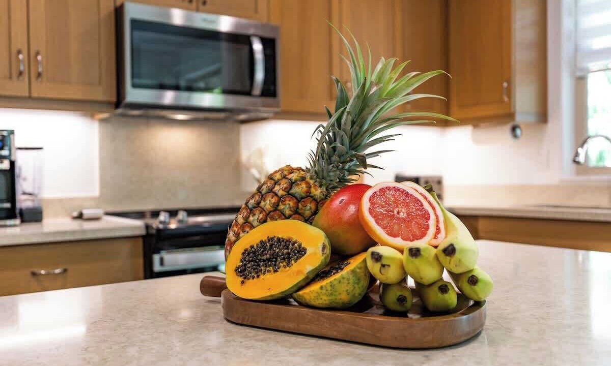 Photo of Kitchen in Makaha Valley