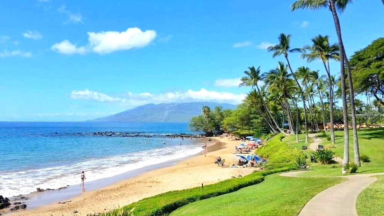 Photo of Bedroom in Montage Kapalua Bay