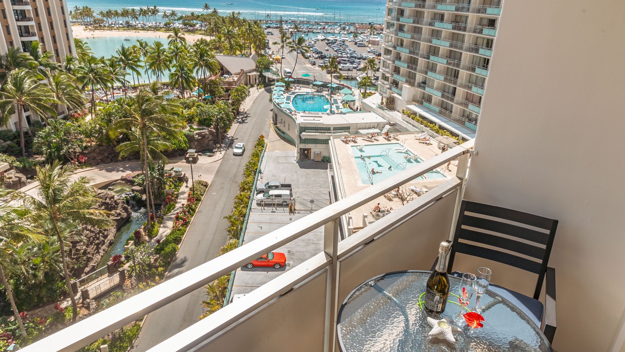 Photo of Patio Balcony in Waikiki