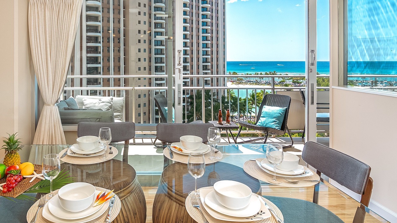 Photo of Bedroom in Waikiki