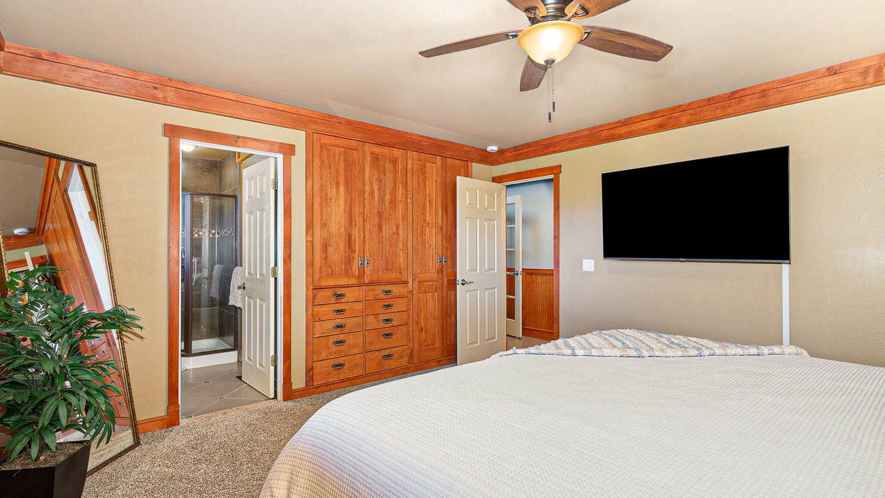 Photo of Bedroom in Enumclaw