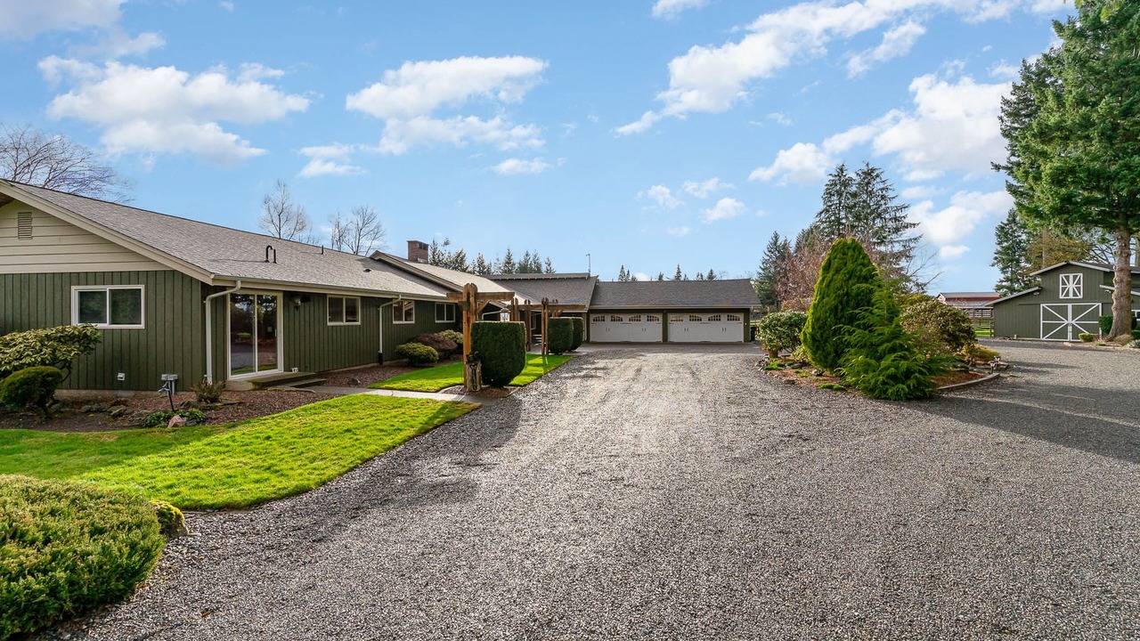 Photo of Outdoor in Enumclaw