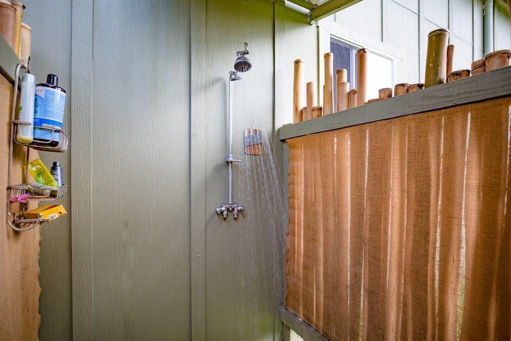 Photo of Bathroom in Hilo