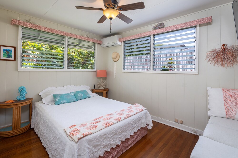 Photo of Bedroom in Lanikai