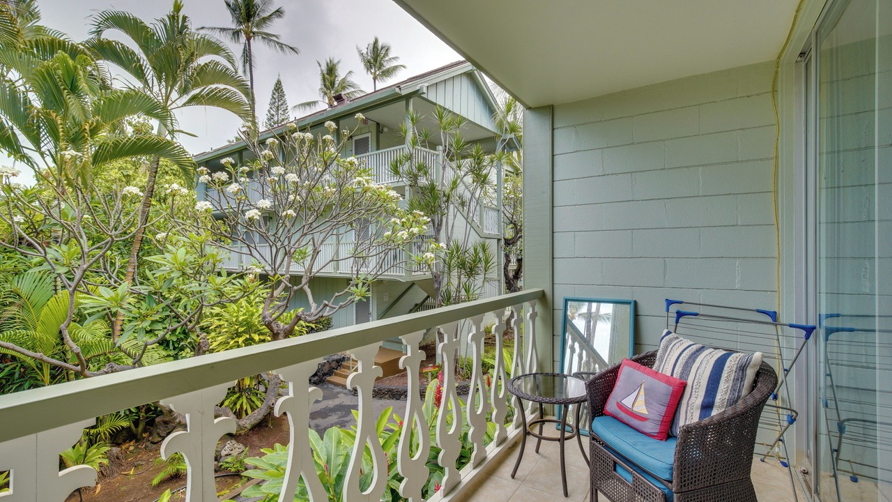 Photo of Others in Historic Kailua Village