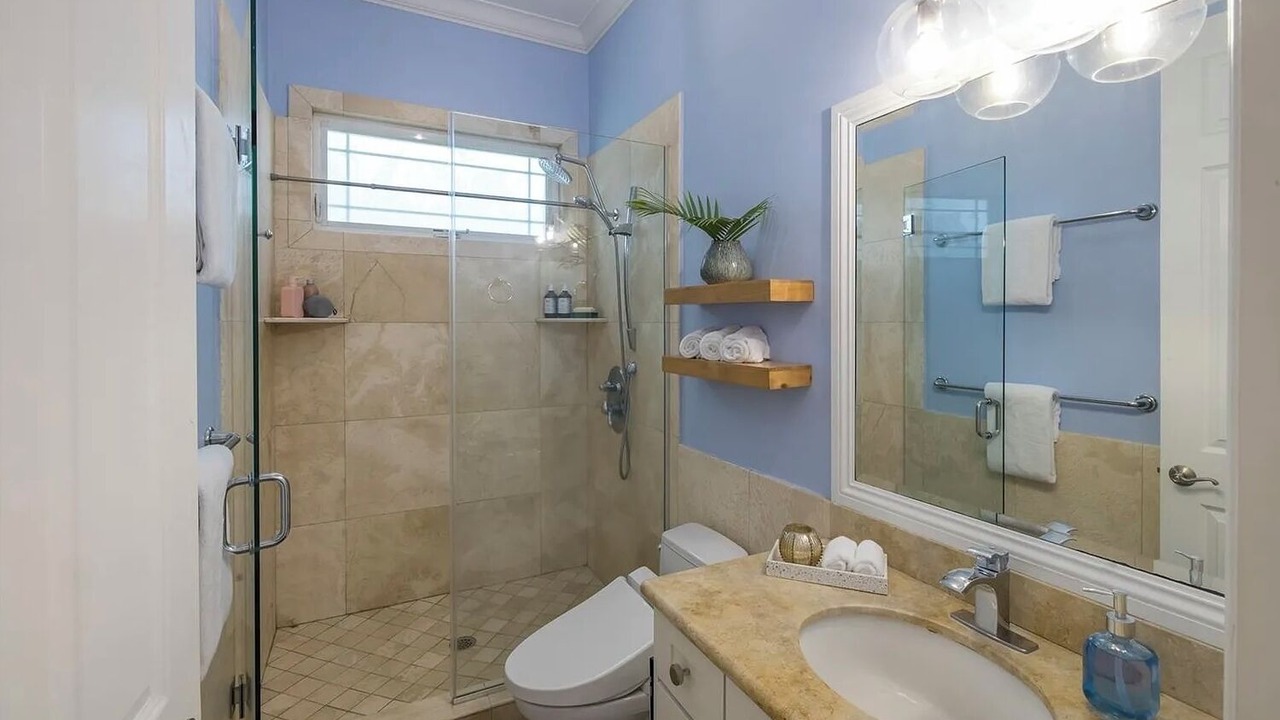 Photo of Bedroom in Kailua