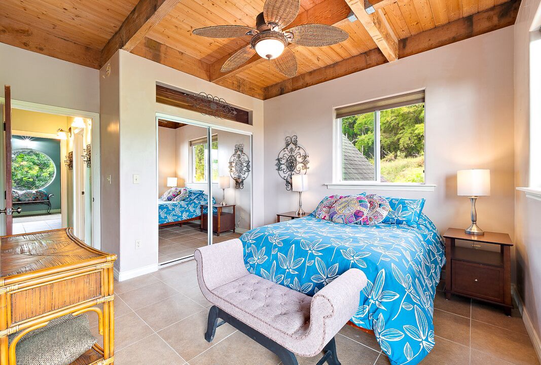 Photo of Bedroom in Holualoa