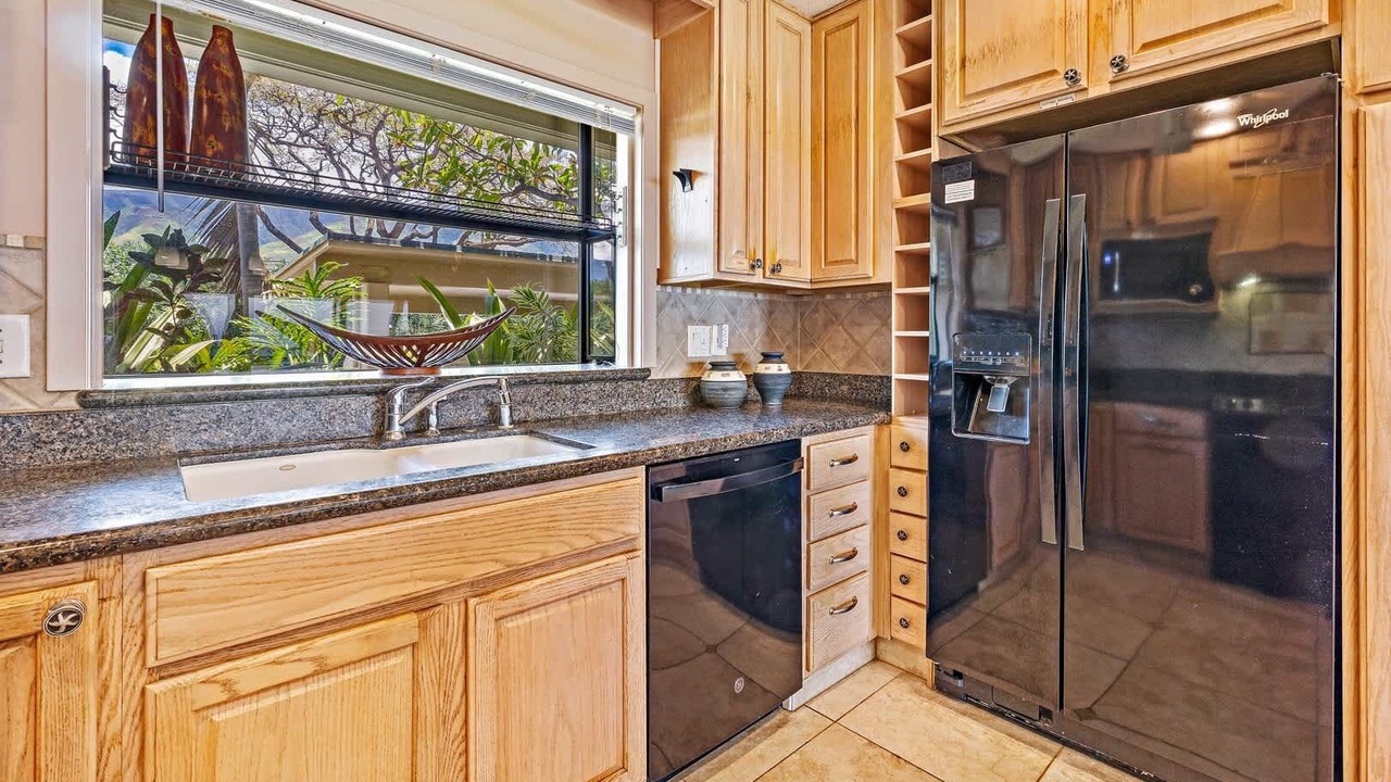 Photo of Kitchen in Downtown Lahaina