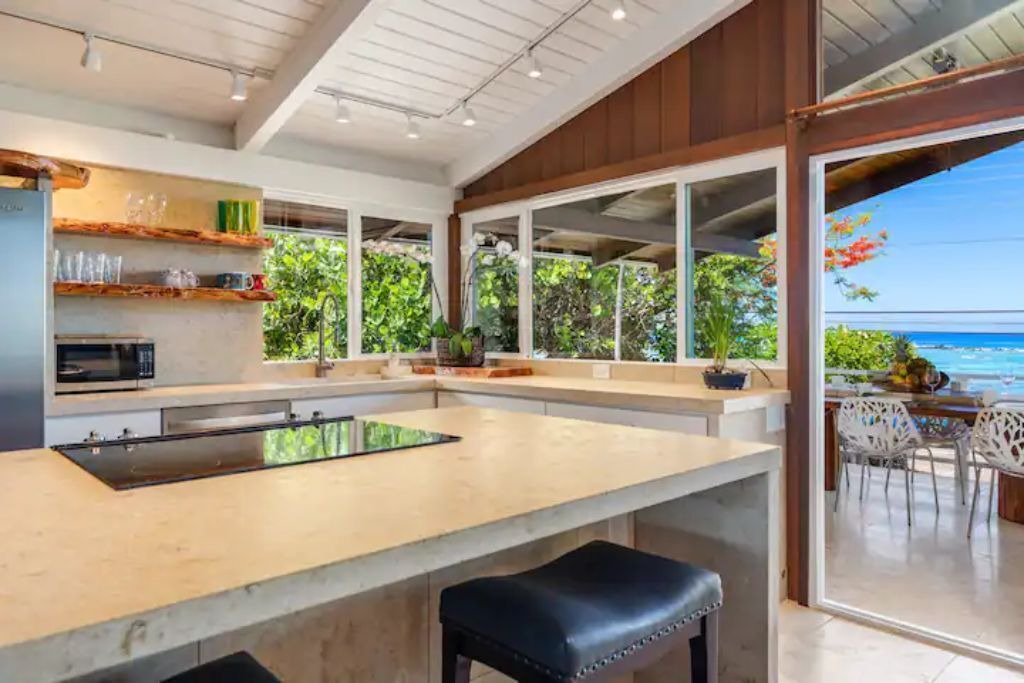 Photo of Kitchen in Kahaluu Bay