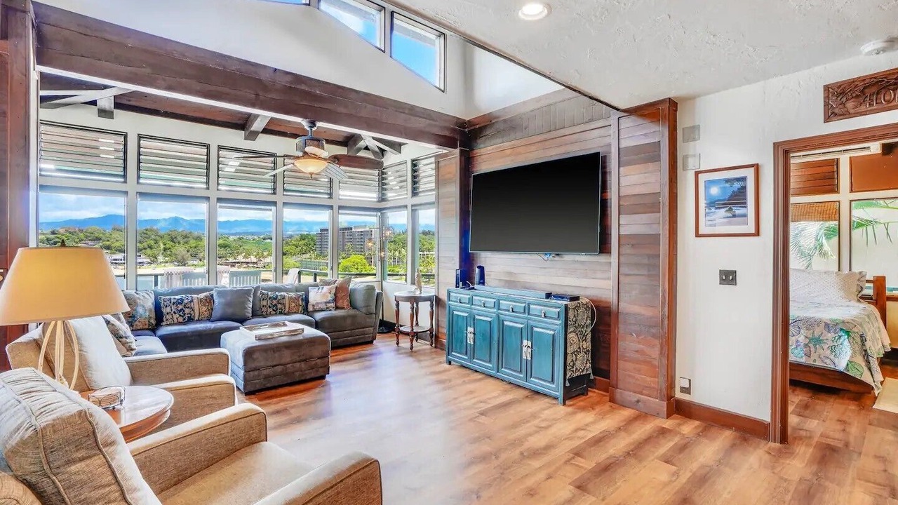 Photo of Livingroom in Lihue