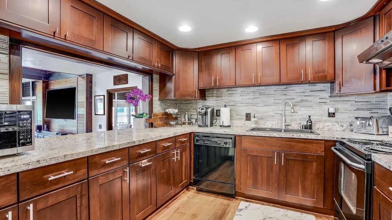Photo of Kitchen in Lihue