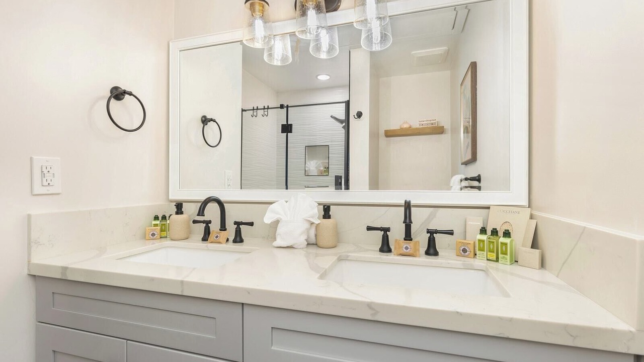 Photo of Bathroom in Kahuku