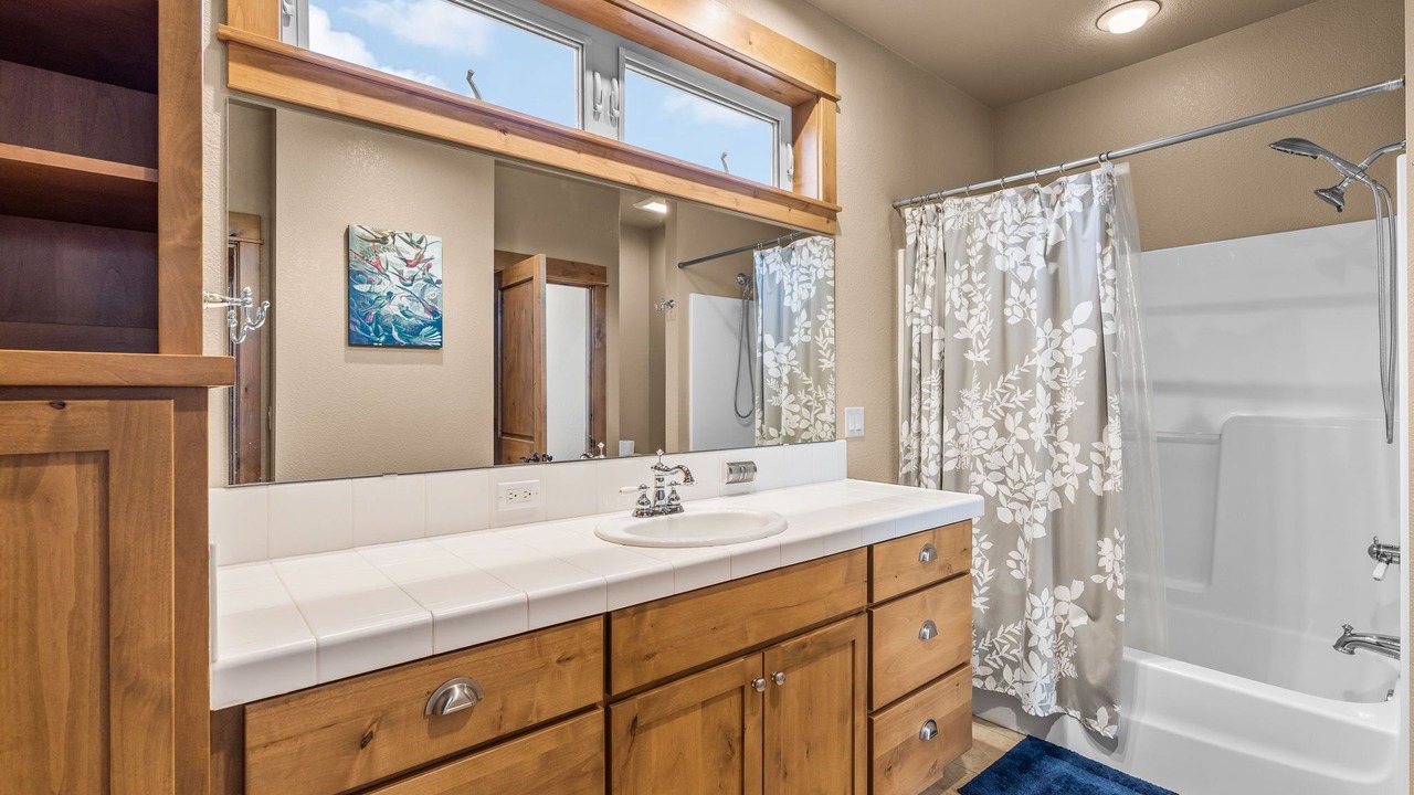 Photo of Bathroom in RiverWild