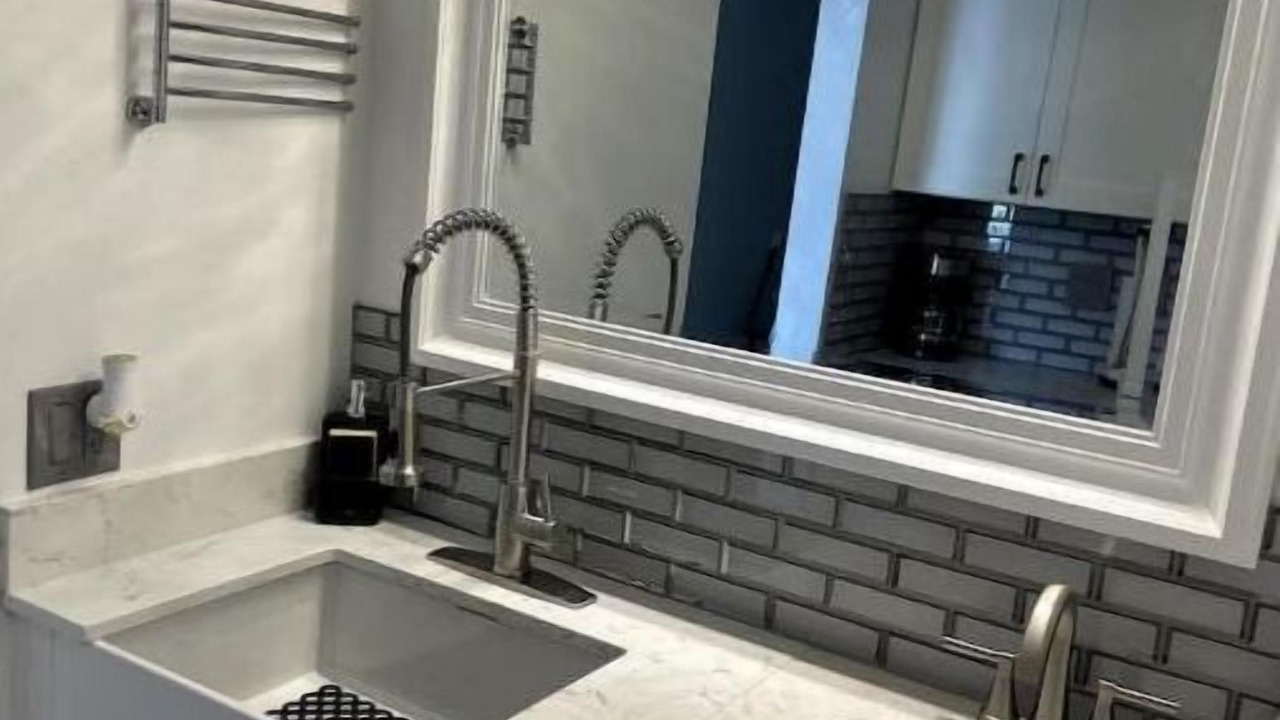 Photo of Bathroom in Historic Kailua Village