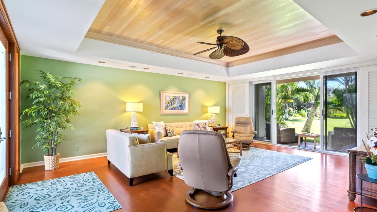 Photo of Livingroom in Kamuela