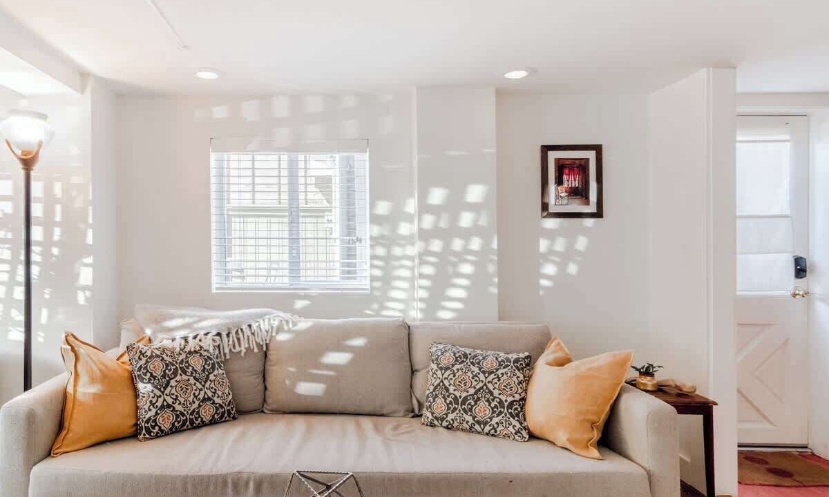 Photo of Livingroom in West Woodland