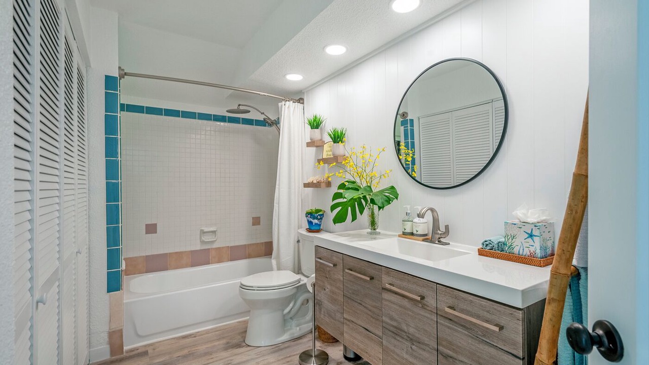Photo of Bathroom in Princeville