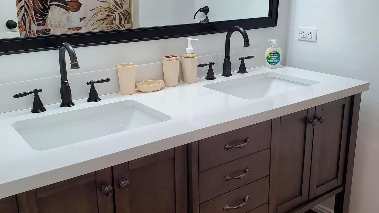 Photo of Bathroom in Historic Kailua Village