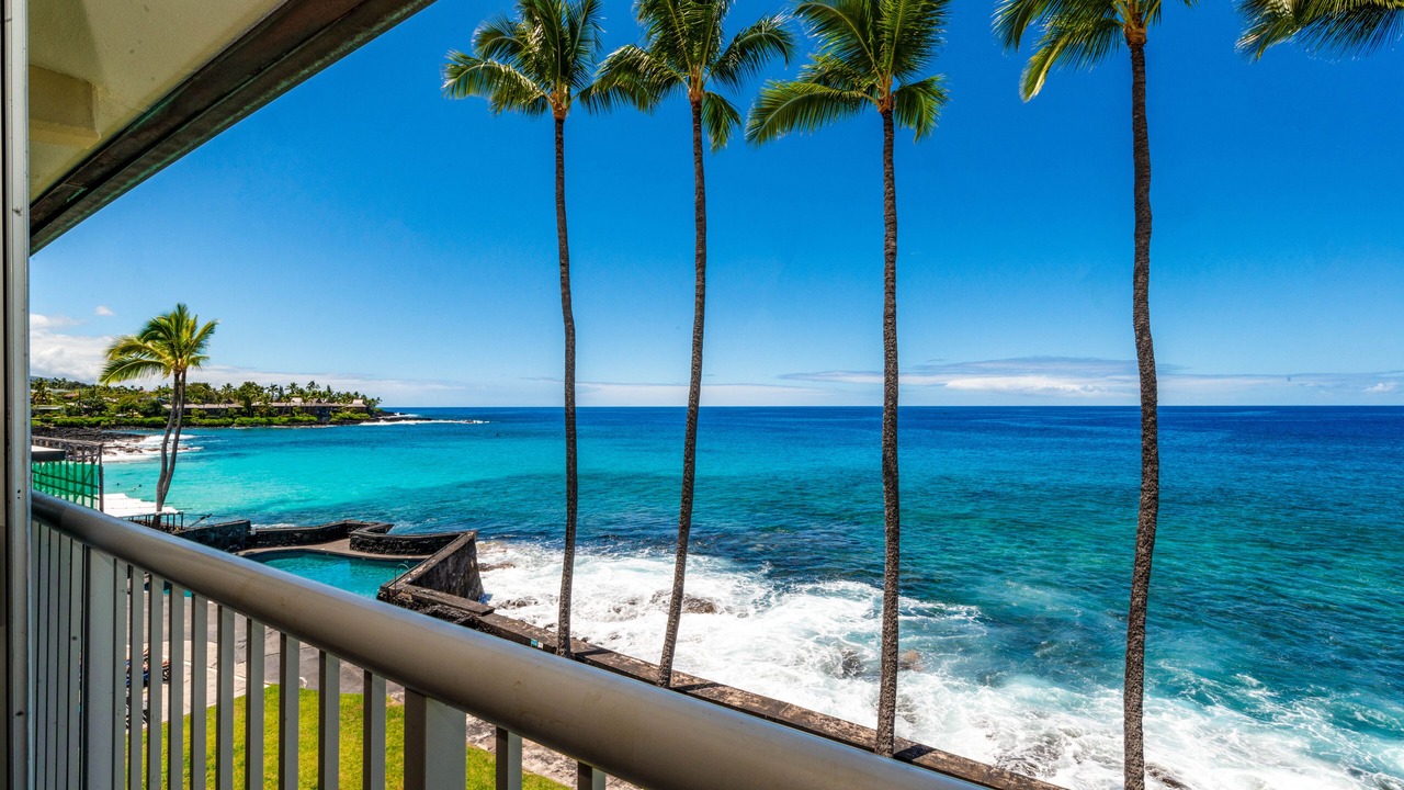 Photo of Outdoor in Kahaluu Bay