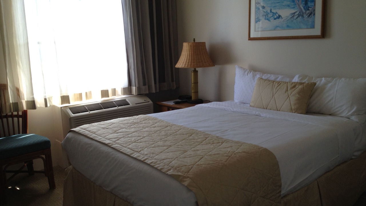 Photo of Bedroom in Poipu
