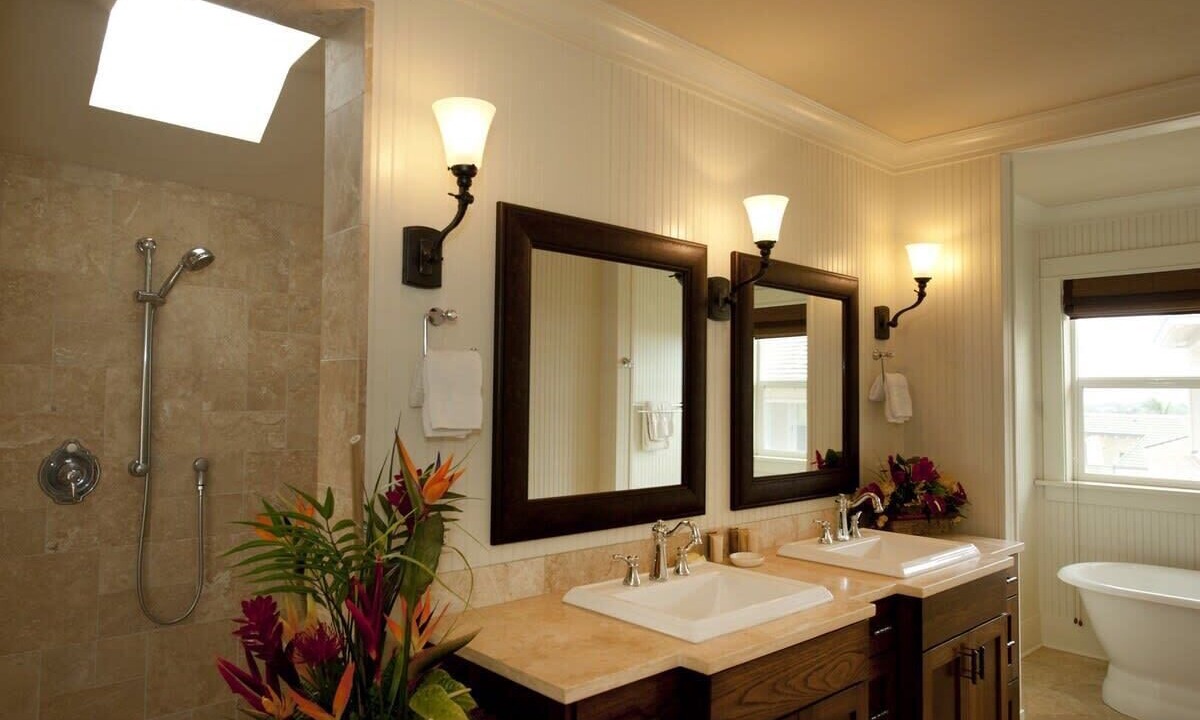 Photo of Bathroom in Poipu