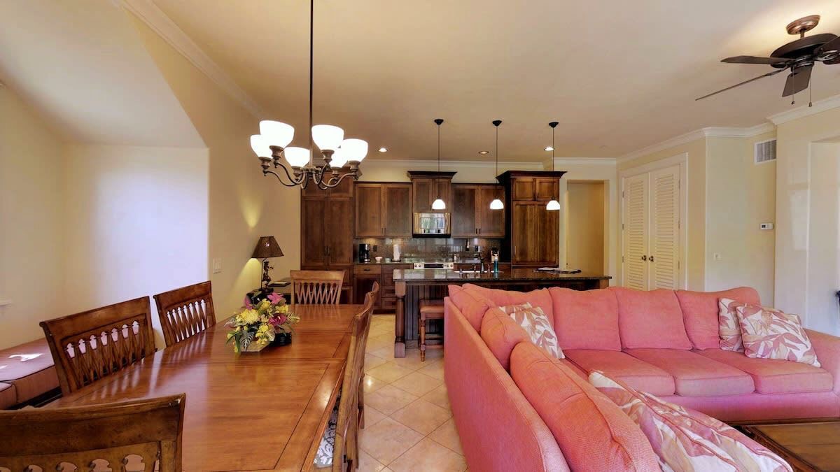 Photo of Livingroom in Poipu