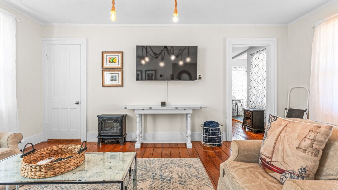 Photo of Bedroom in Mystic