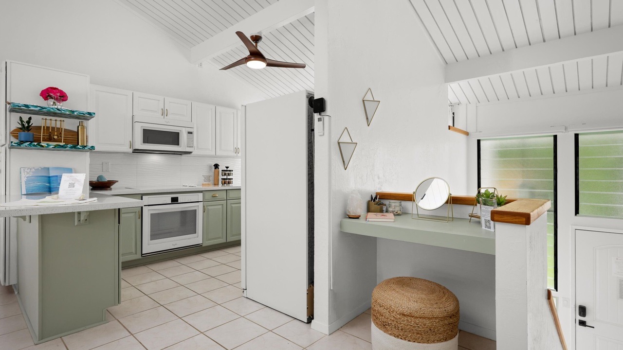 Photo of Kitchen in Keauhou