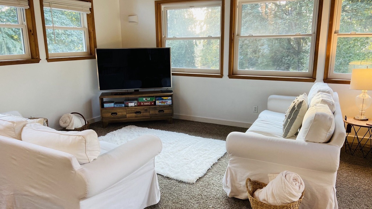 Photo of Livingroom in Auburn
