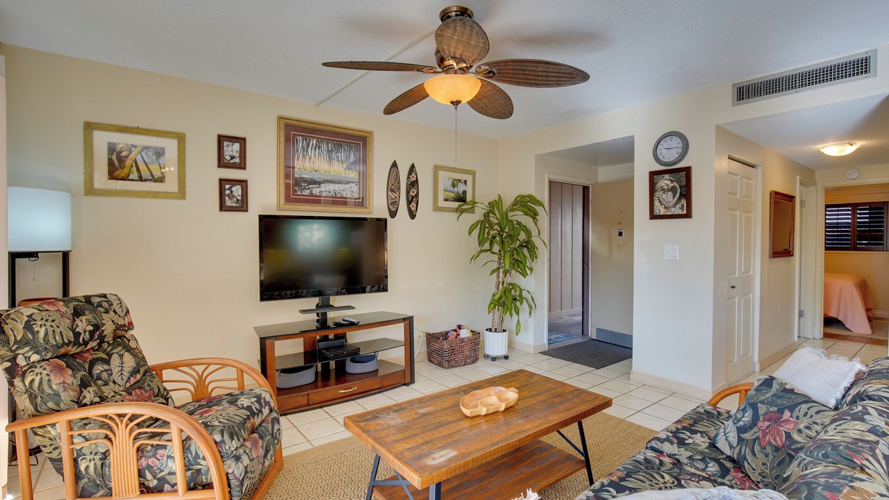 Photo of Bedroom in Historic Kailua Village