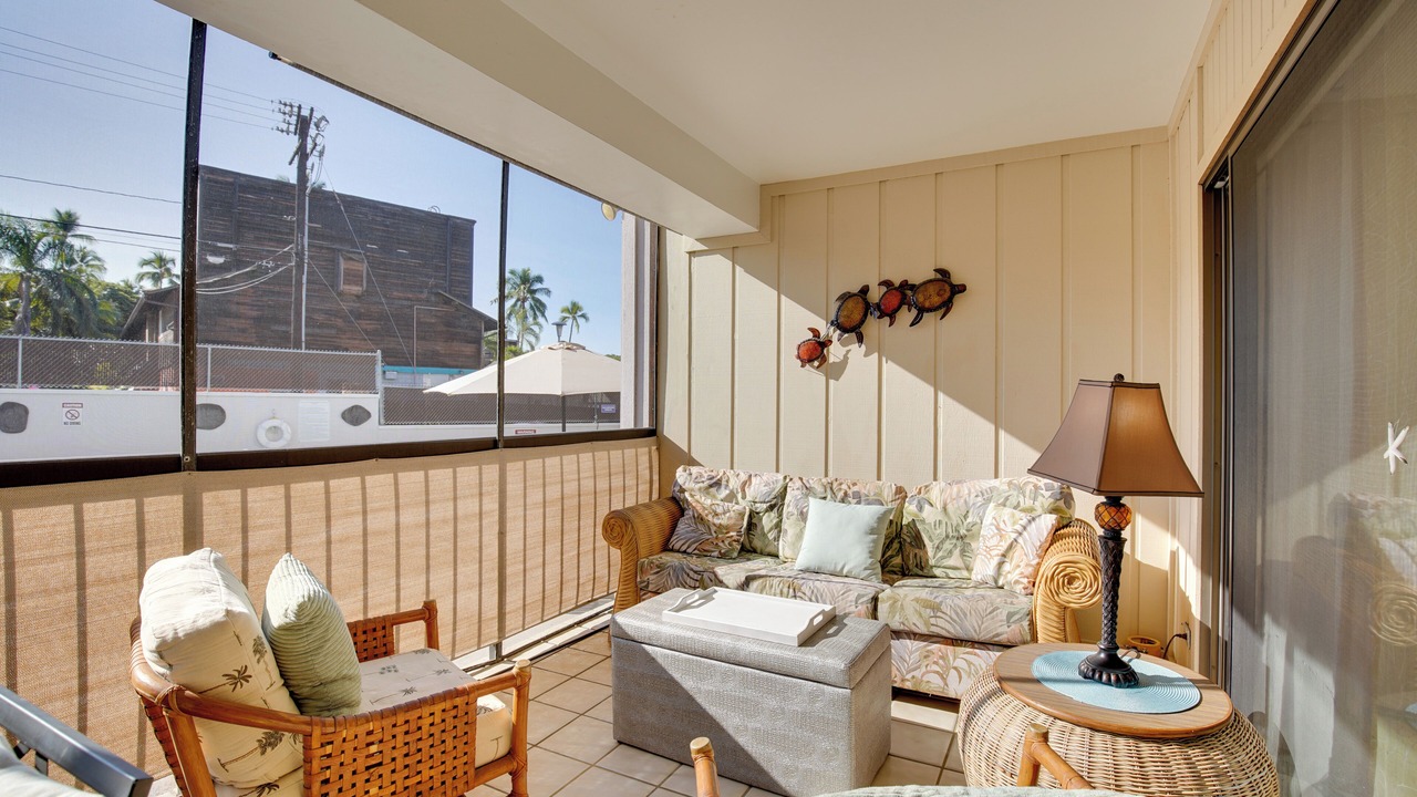 Photo of Livingroom in Historic Kailua Village