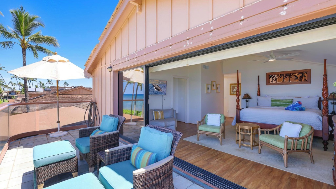 Photo of Patio Balcony in Downtown Lahaina