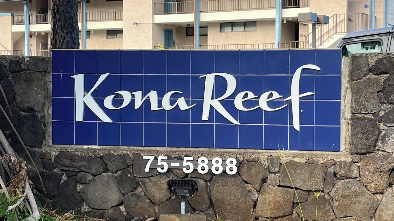 Photo of Others in Historic Kailua Village