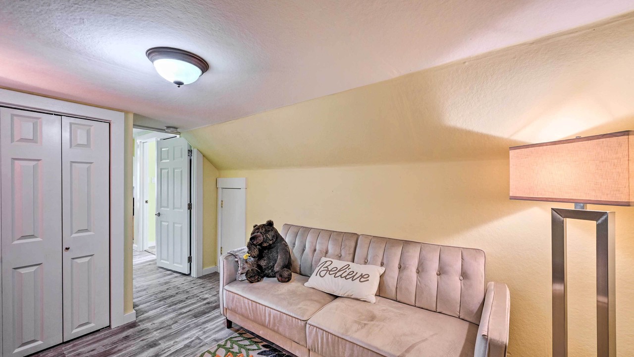 Photo of Livingroom in Kirkland
