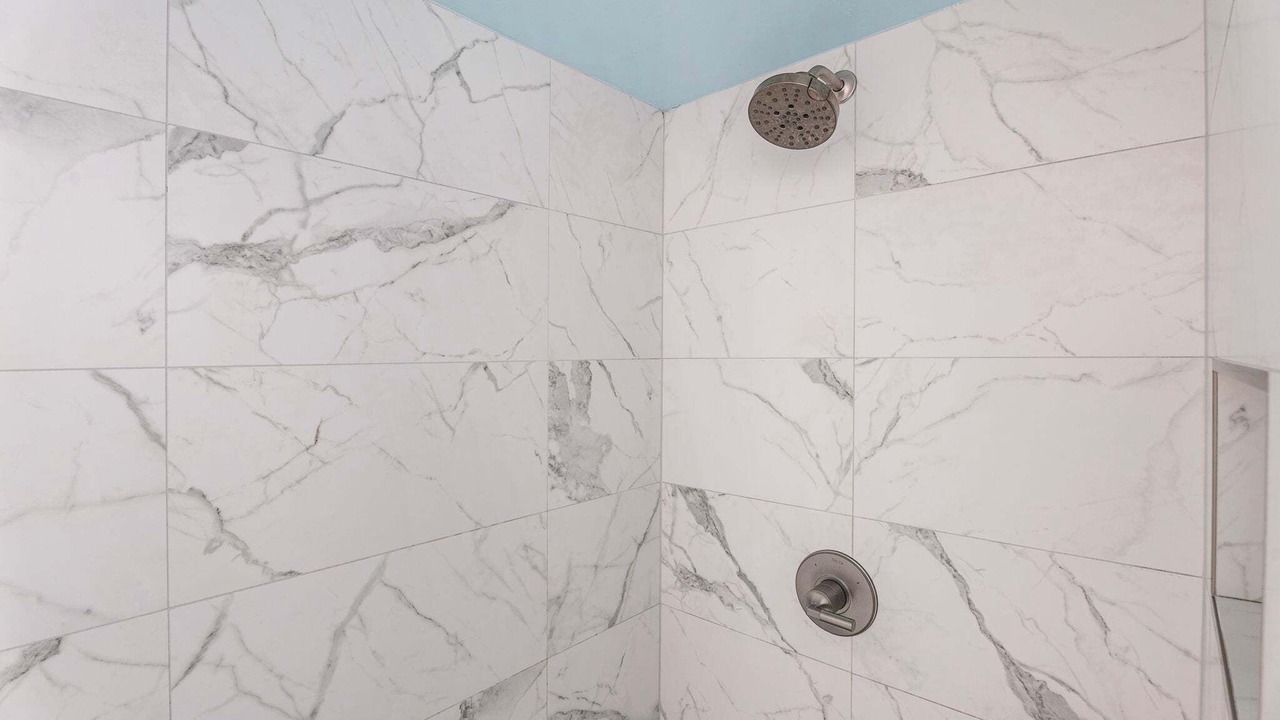 Photo of Bathroom in Historic Kailua Village