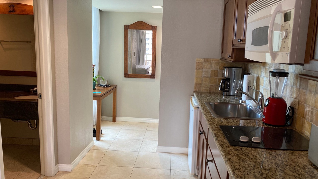 Photo of Kitchen in Waikiki