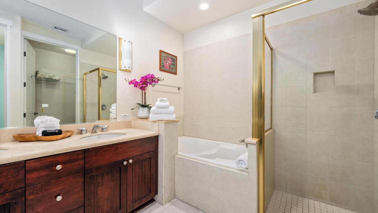 Photo of Bathroom in Waikoloa