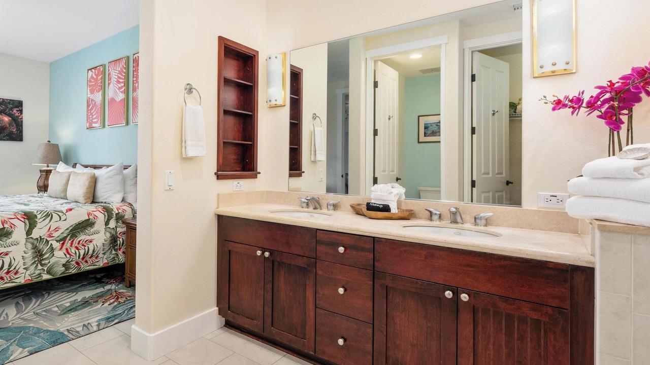 Photo of Bathroom in Waikoloa