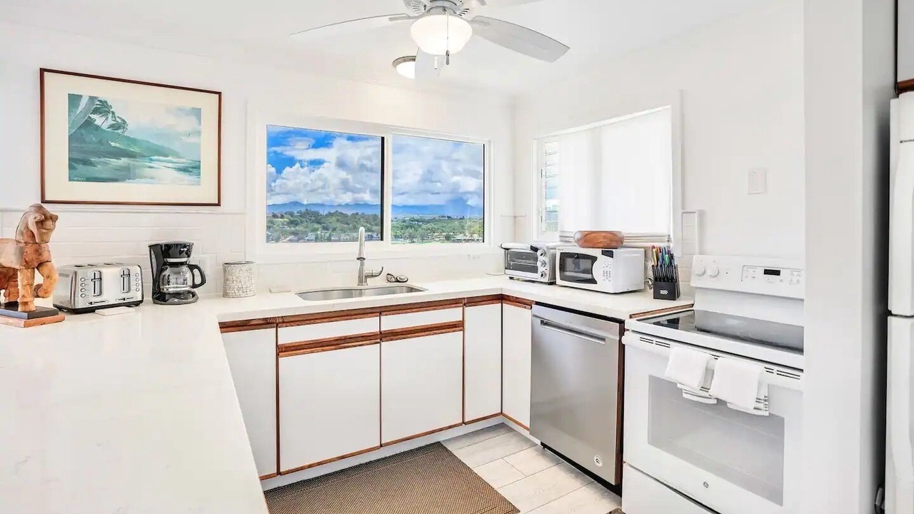 Photo of Kitchen in Lihue