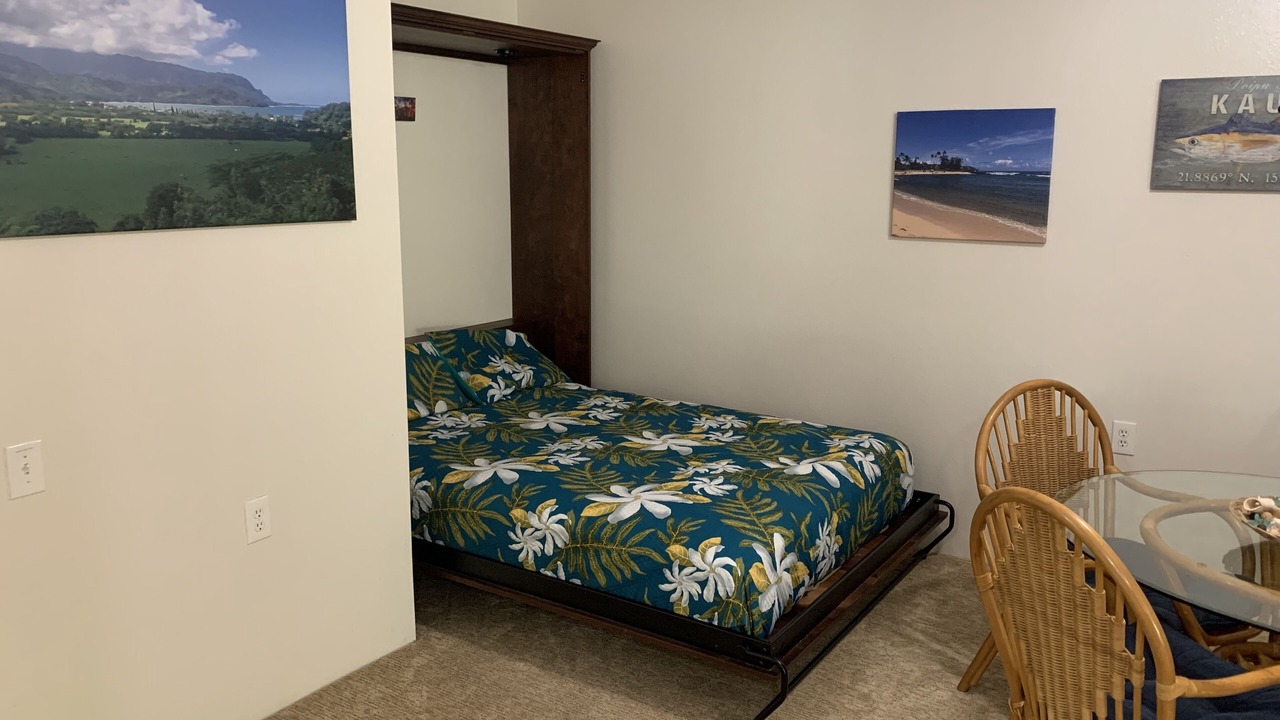 Photo of Bedroom in Poipu