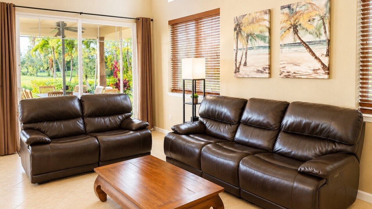 Photo of Livingroom in Waikoloa