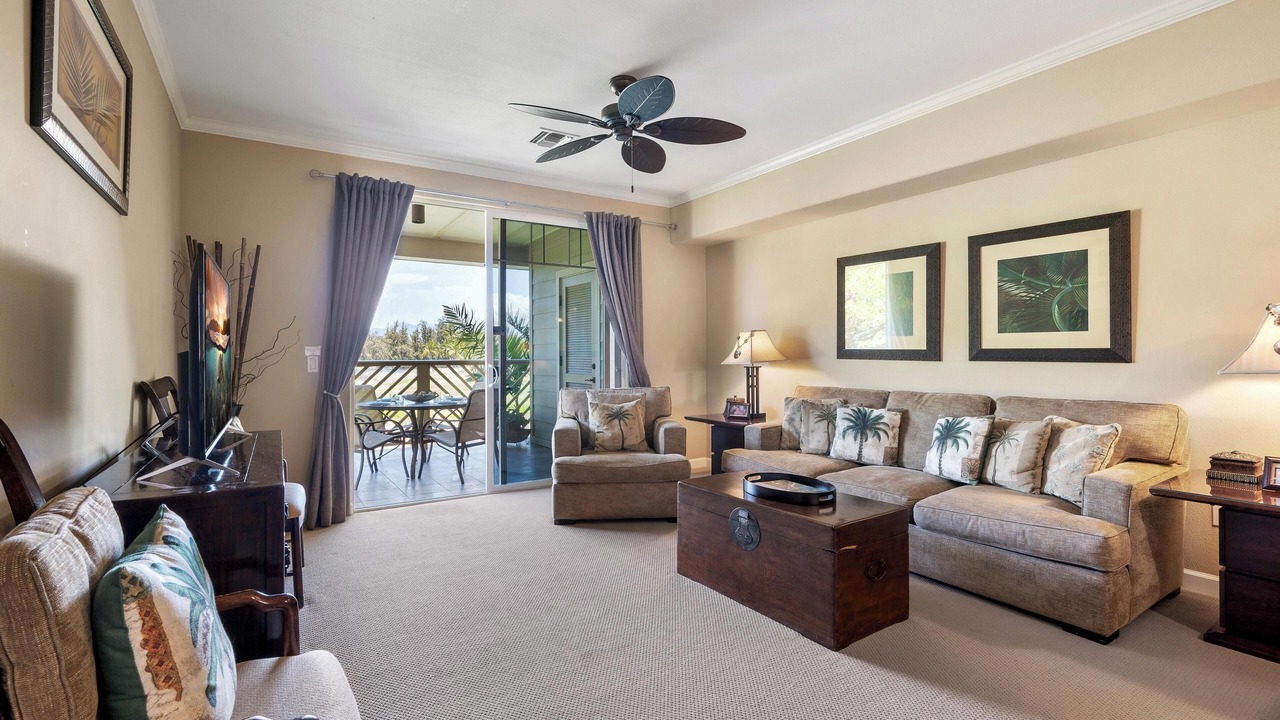 Photo of Livingroom in Waikoloa