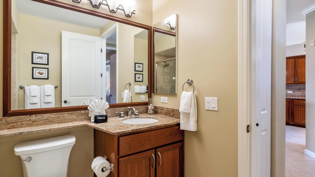 Photo of Bathroom in Waikoloa
