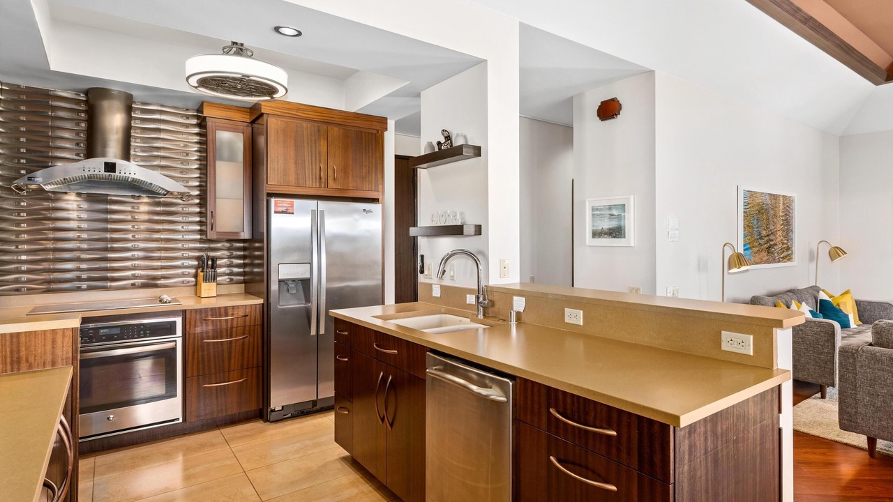 Photo of Kitchen in Waikoloa